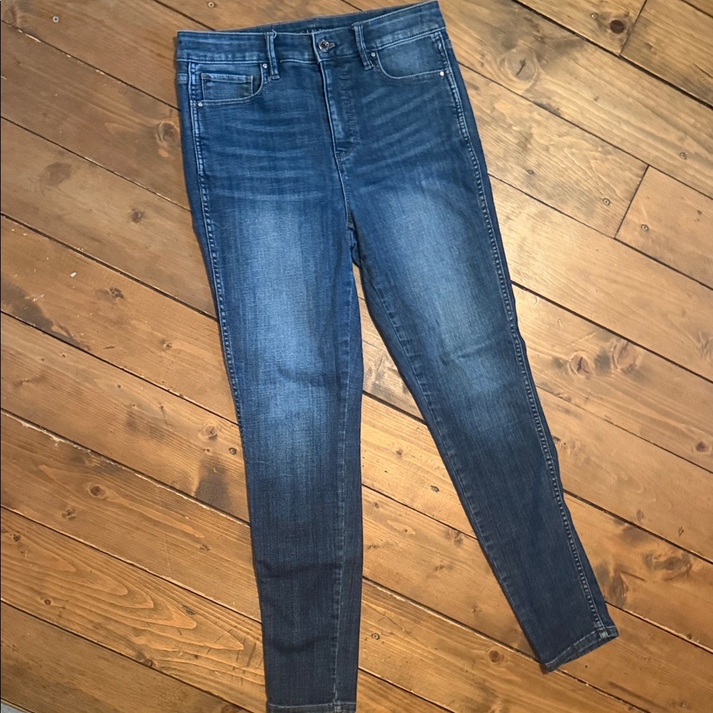 White House Black Market Medium Blue Skinny Jeans